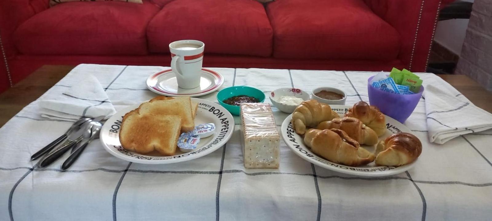Victoria 3 Bed And Breakfast Ezeiza Dış mekan fotoğraf